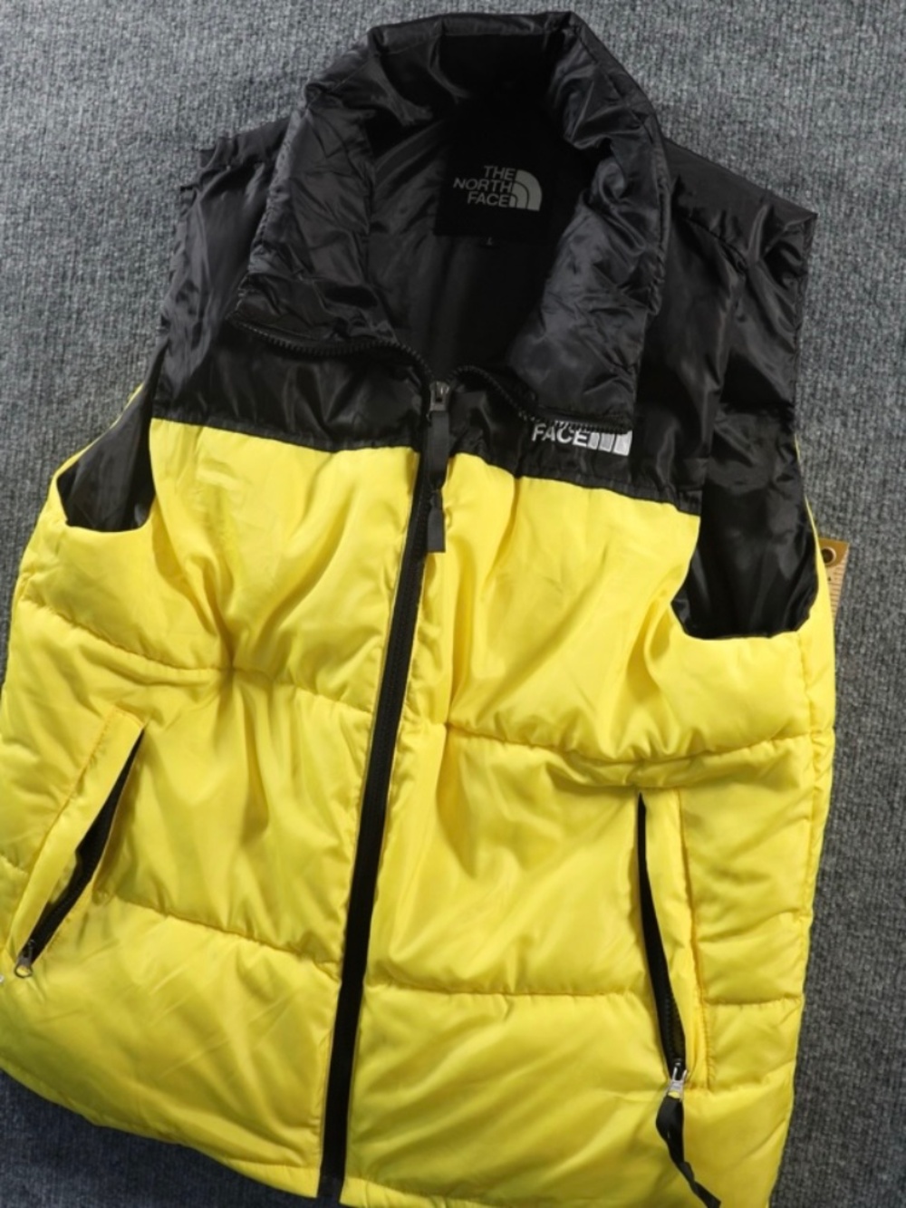 The North Face Nuptse 700 Down Puffer Vest Yellow Black Insulated Mens Large